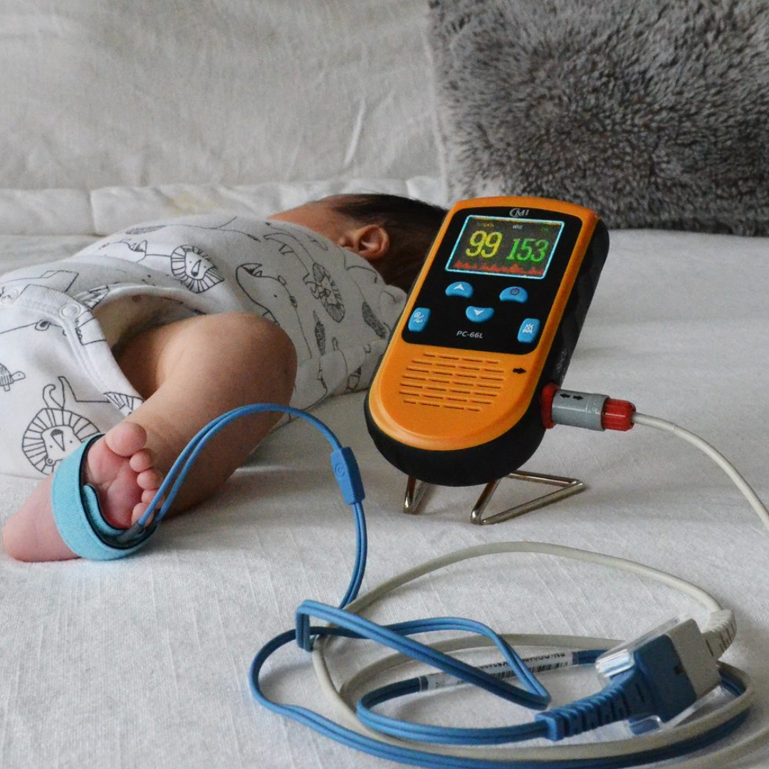 Rechargeable | Handheld Oximeter PC-66L with Infant Sensor